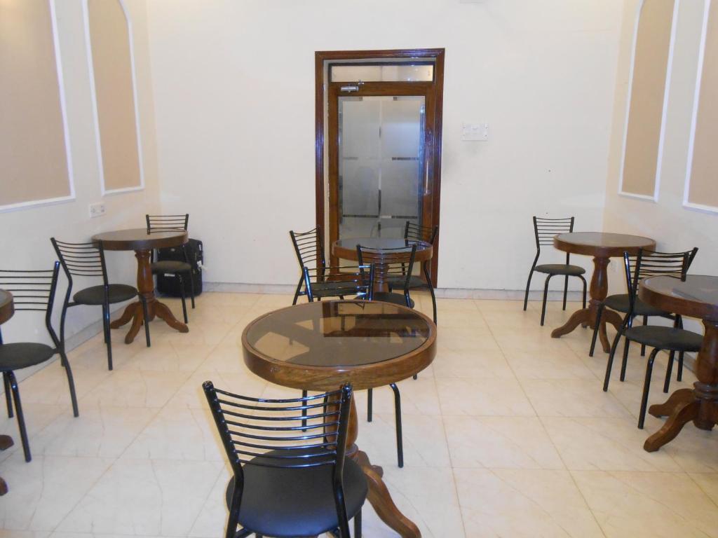 כלכותה Hotel Housez43 מראה חיצוני תמונה